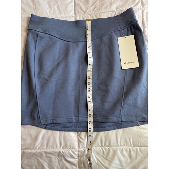 Lululemon Scuba High Rise Mini Skirt Oasis Blue XL NWT Activewear Athleisure - Picture 3 of 8